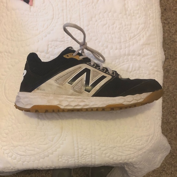 new balance fresh foam 3000v4 turf